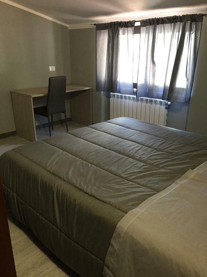 Albergo "Da Gigi" Celano Extérieur photo
